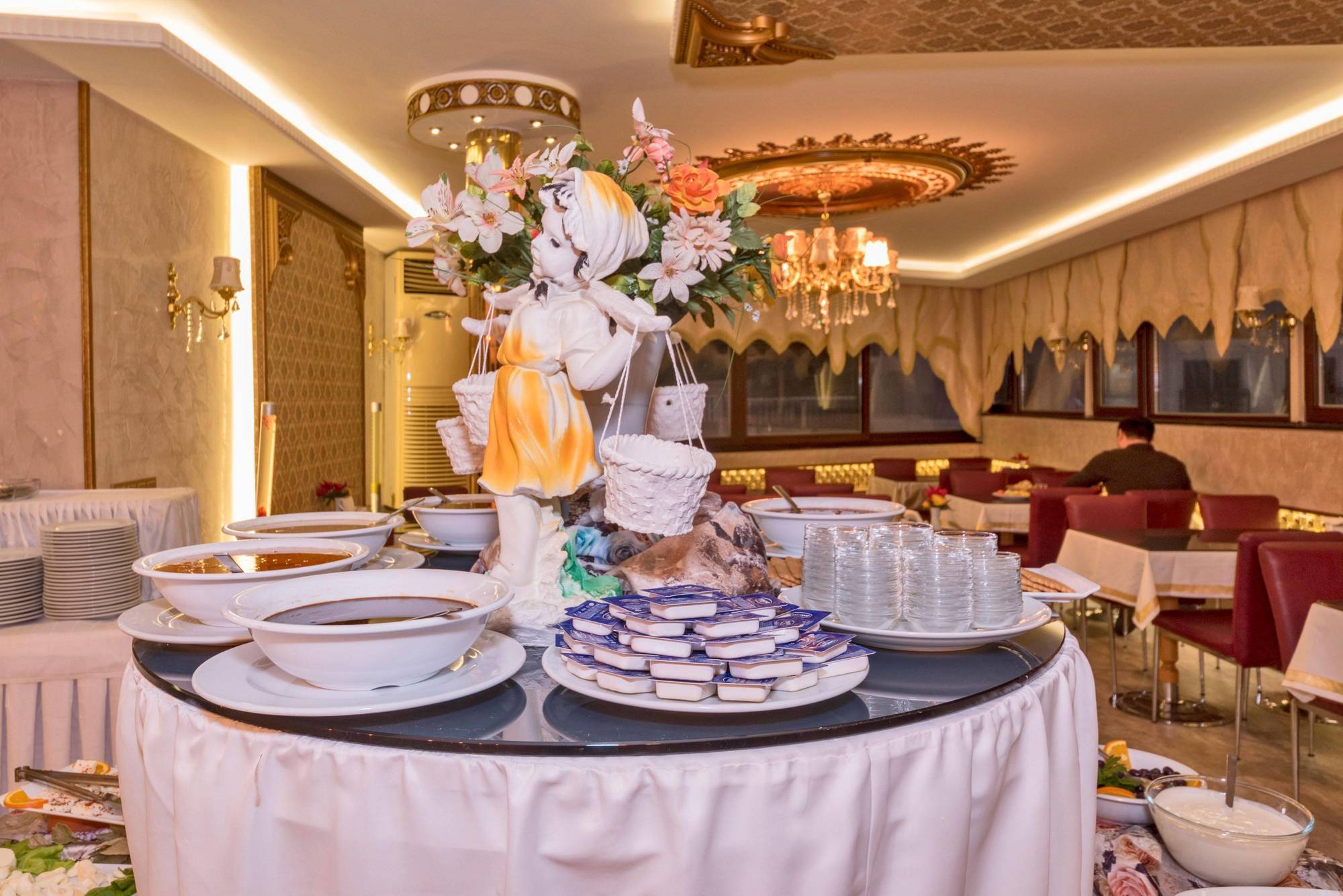 Versıon Hotel Istanboel Buitenkant foto